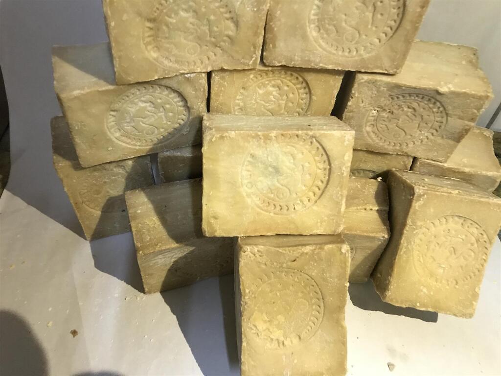 Aleppo soap benefits