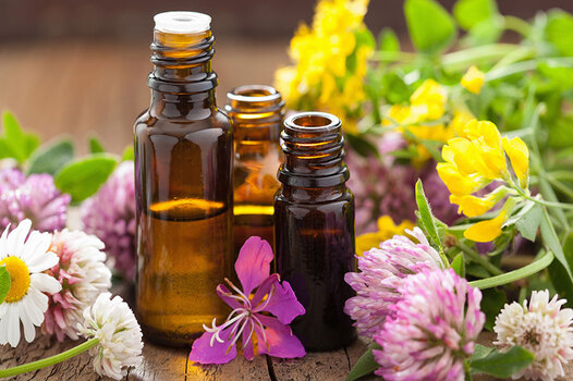 What to Avoid When Buying Essential Oils: The Most Important Methods